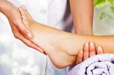 foot stretch massage 2